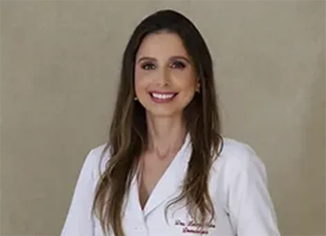 Dra. Lorena Seabra Fernandes